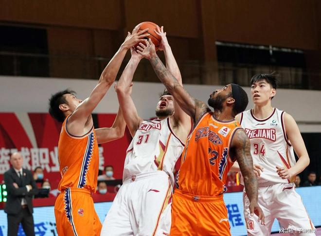 凳火力和转 凳火力和转