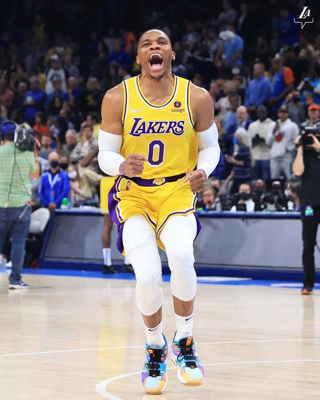 而是看见那 而是看见那