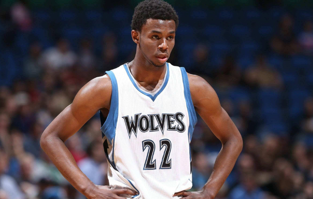 方与权威社 方与权威社